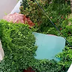 Om Shanti Отель типа 